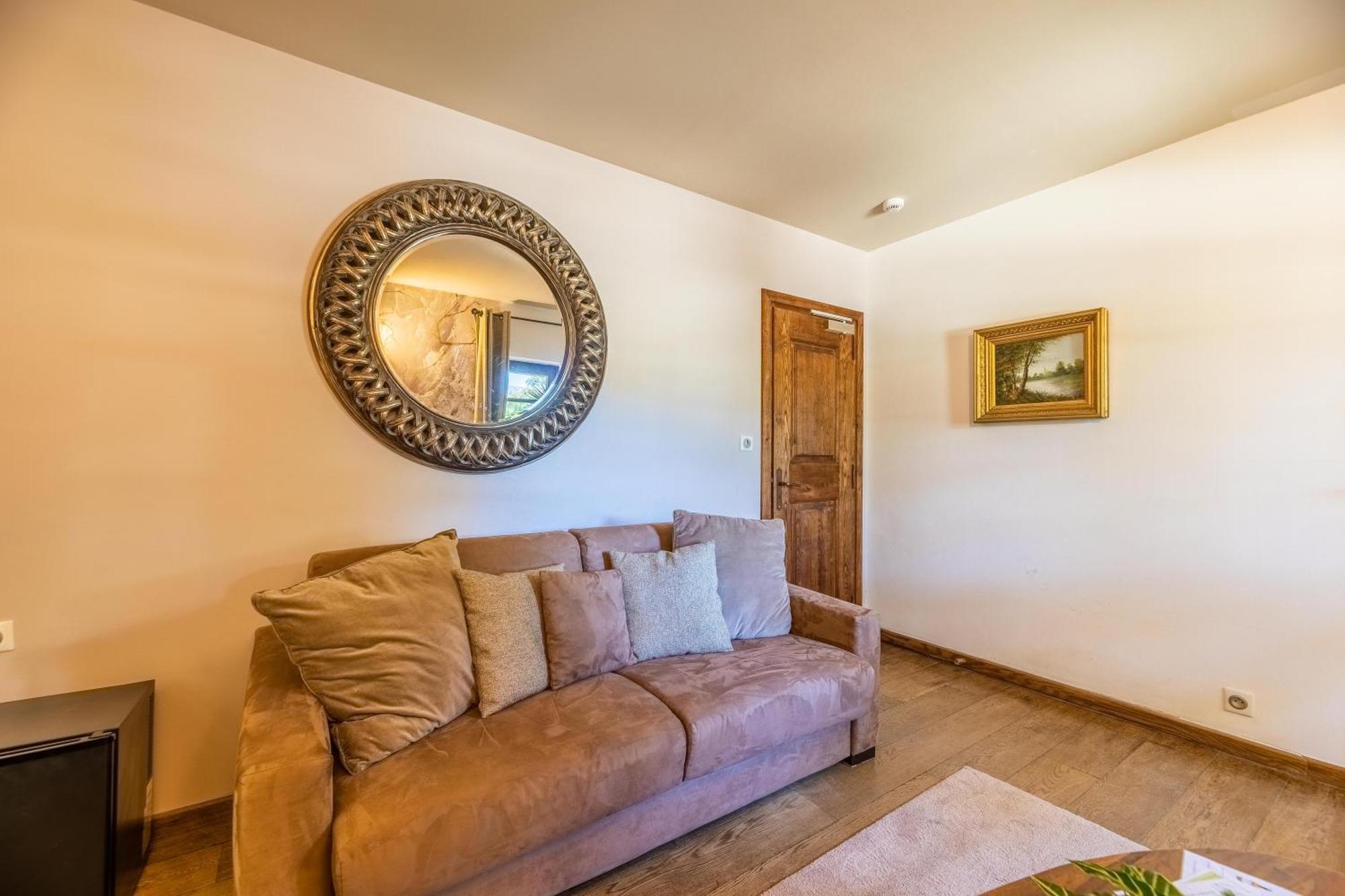 Domaine Du Reginu Hotel Santa-Reparata-di-Balagna ภายนอก รูปภาพ